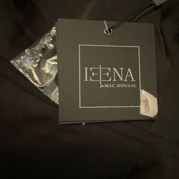 NWT Mac Duggal Sleeveless Rhinestone Collar Column Gown - Picture 13 of 15